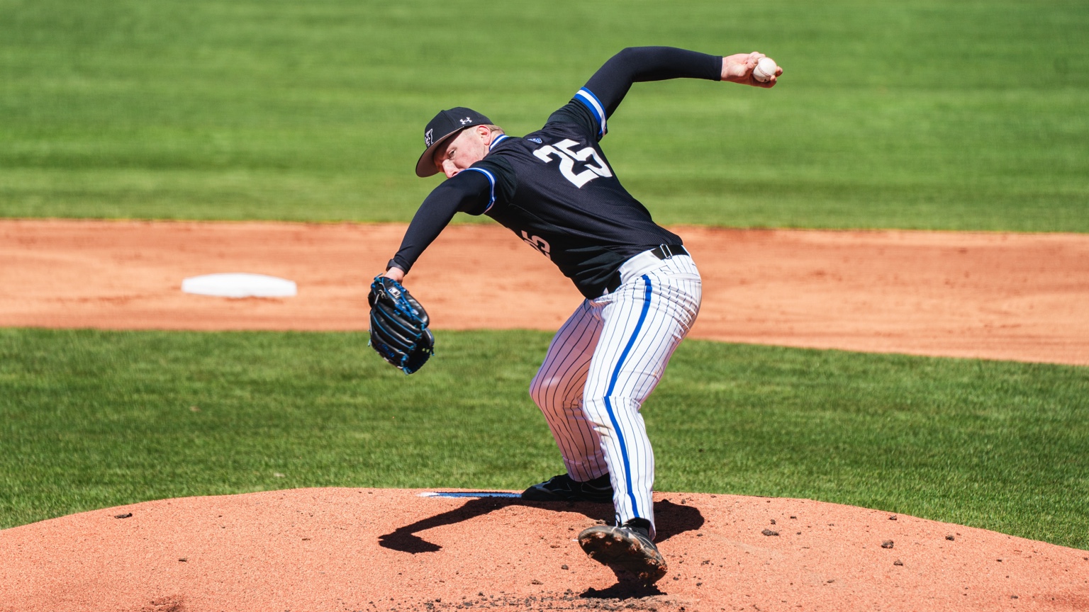 Will Bartkoski pitching